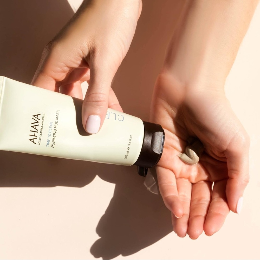 AHAVA Purifying Mud Mask - Picture 5 of 8